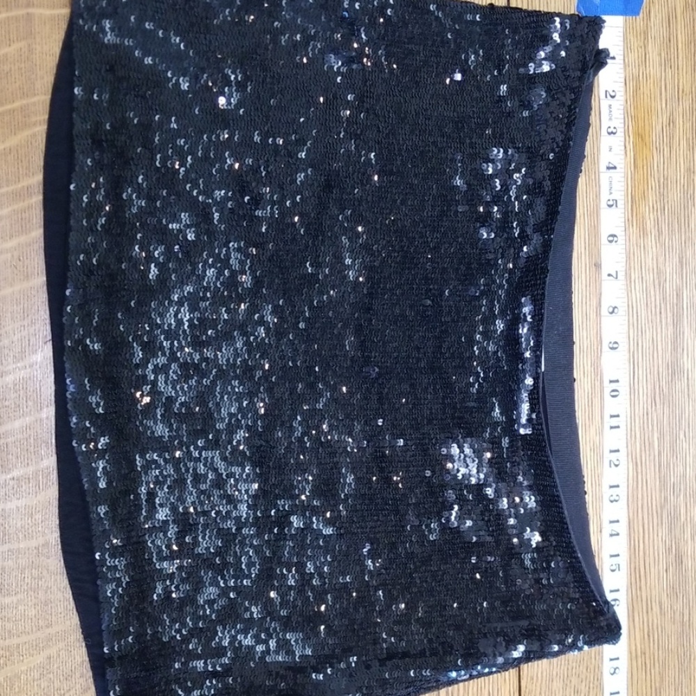 Haute Hippie Black Sequin mini L